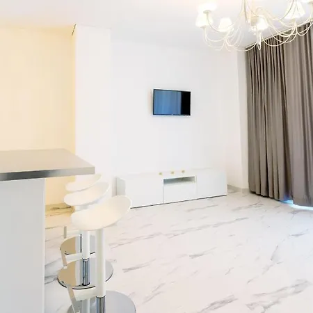 Mieterlux White Apartment *