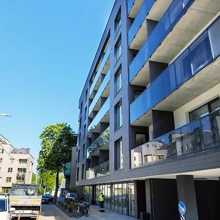 Mieterlux White * ヴィリニュス